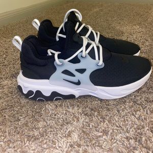 Nike react prestos